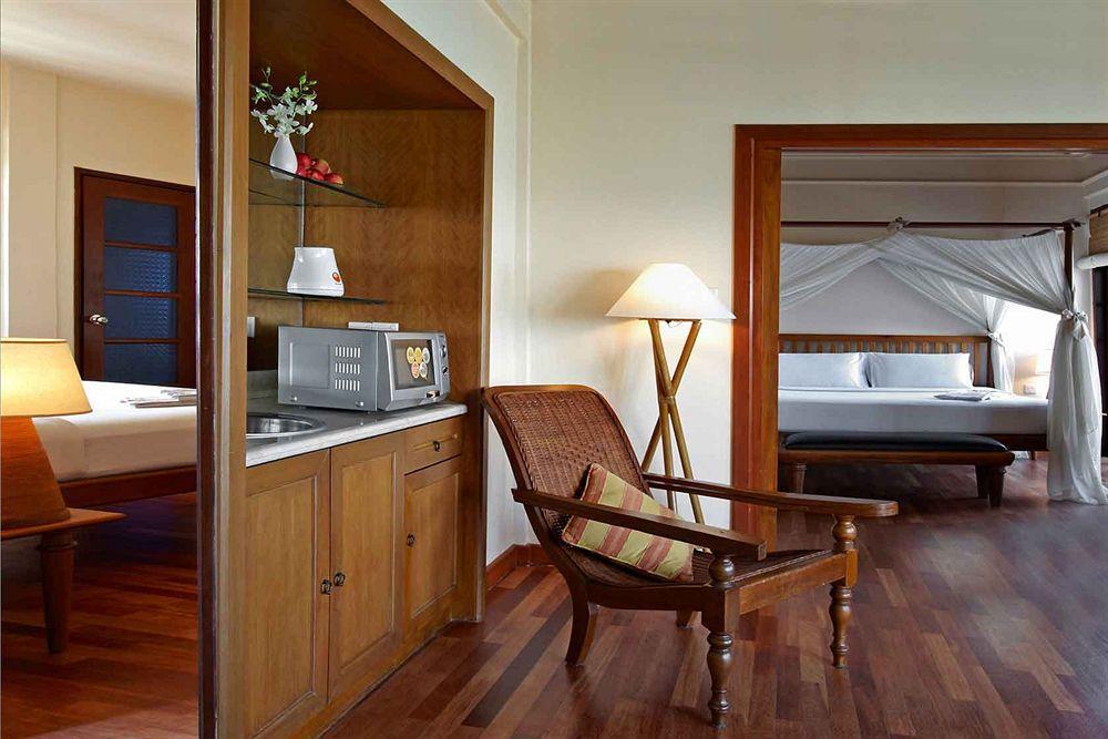 Avillion Port Dickson Hotel Exterior foto A suite at the hotel