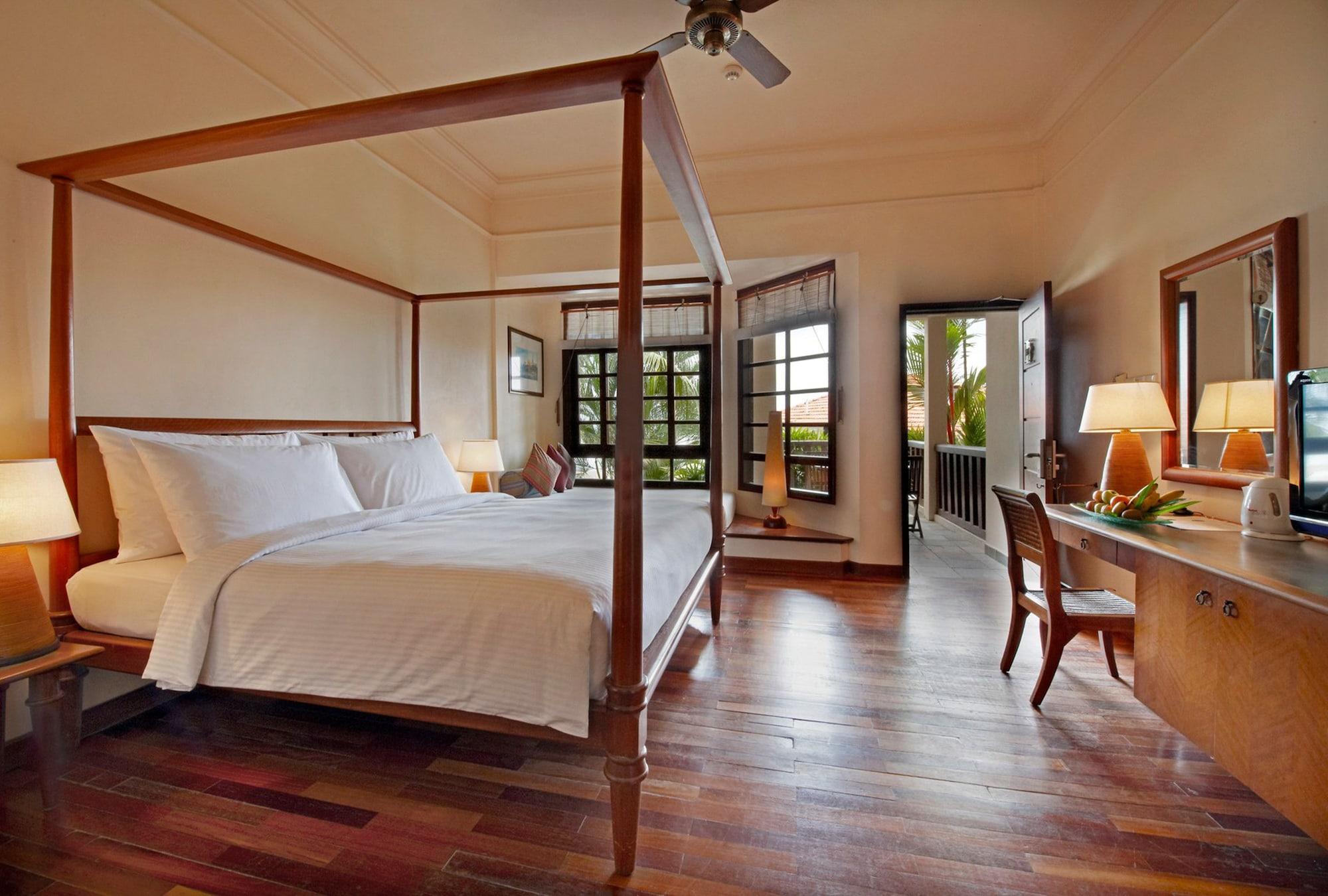 Avillion Port Dickson Hotel Exterior foto A bedroom at the hotel