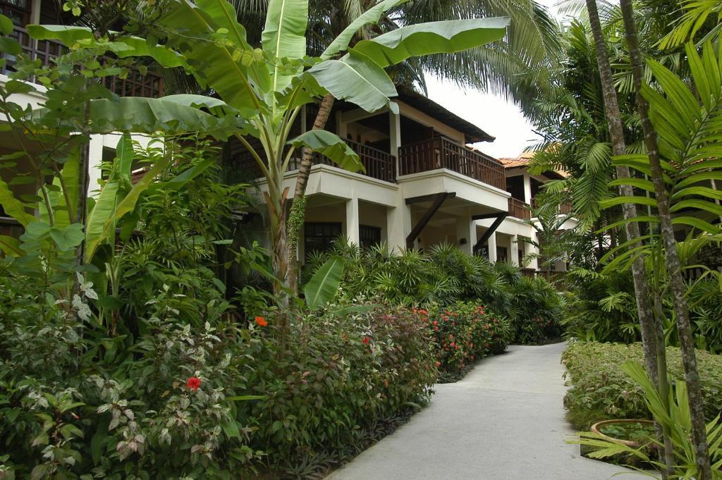 Avillion Port Dickson Hotel Exterior foto The E and O Hotel