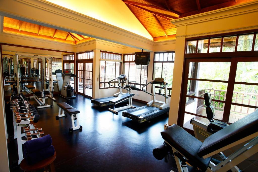Avillion Port Dickson Hotel Exterior foto The gym at the resort